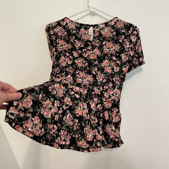 FOREVER 21 Black Pink Multi Floral Lace Twee 2010s Short Sleeve Peplum Blouse M - Picture 16 of 16
